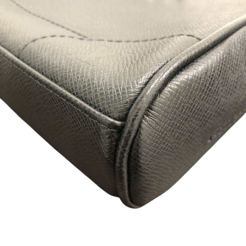 ルイ・ヴィトン LOUIS VUITTON ルカ M31192 ブラック タイガレザー メンズ ショルダーバッグ
