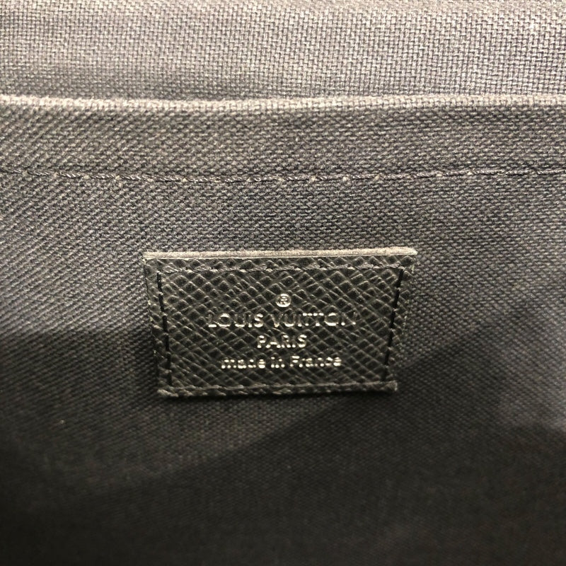 ルイ・ヴィトン LOUIS VUITTON ルカ M31192 ブラック タイガレザー メンズ ショルダーバッグ
