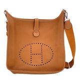 エルメス HERMES エヴリン3 PM □P刻 ゴールド SV金具 トリヨン レディース ショルダーバッグ
