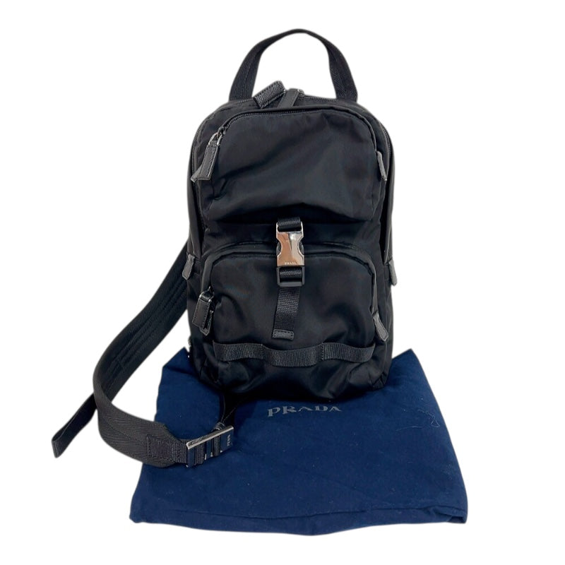 【正規品】PRADA（プラダ）ショルダーバッグ／メンズ ／ナイロンバッグ／黒 関税負担なし☆PRADA メンズ ショルダーバッグ (PRADA