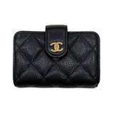 シャネル CHANEL マトラッセ マルチカードケース ブラック ゴールド金具 キャビアスキン レディース カードケース