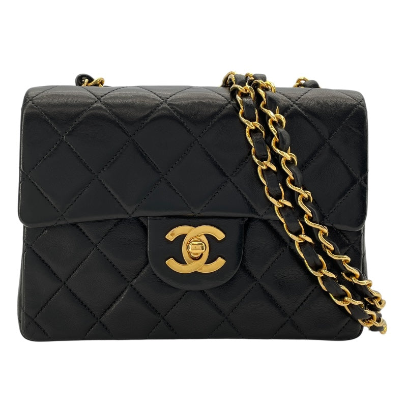 シャネル CHANEL ミニマトラッセ18 A01115　3番台 ブラック　ゴールド金具 ラムスキン レディース ショルダーバッグ
