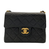 シャネル CHANEL ミニマトラッセ18 A01115　3番台 ブラック　ゴールド金具 ラムスキン レディース ショルダーバッグ