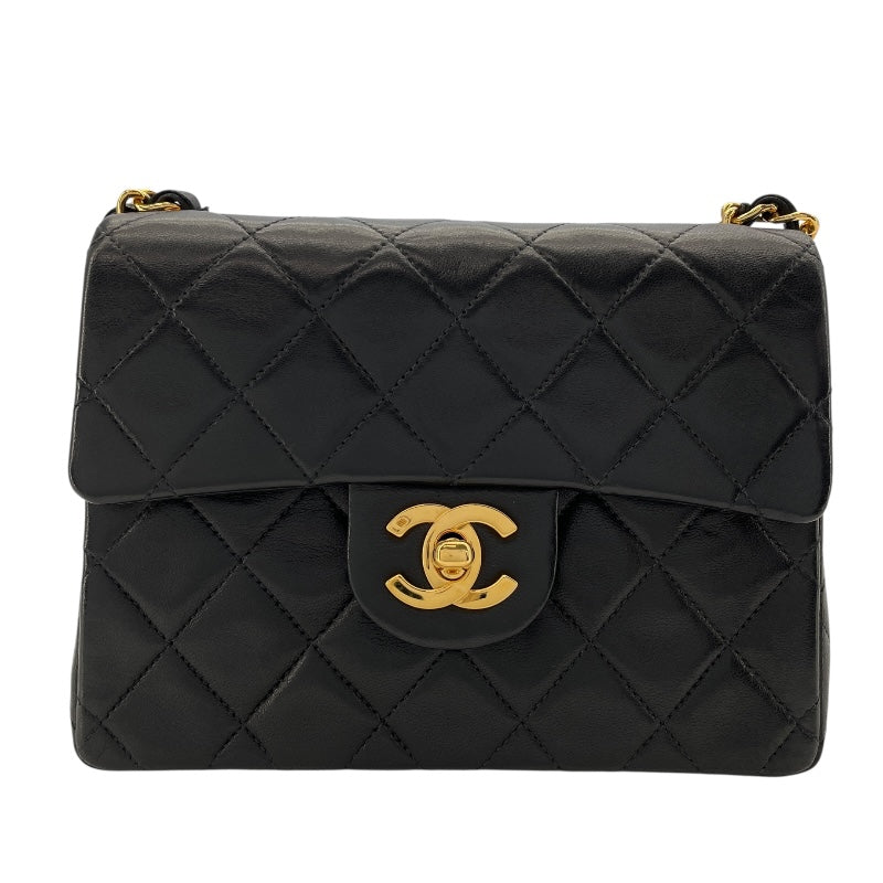 シャネル CHANEL ミニマトラッセ18 A01115　3番台 ブラック　ゴールド金具 ラムスキン レディース ショルダーバッグ