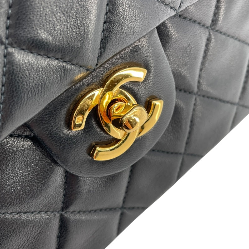 シャネル CHANEL ミニマトラッセ18 A01115　3番台 ブラック　ゴールド金具 ラムスキン レディース ショルダーバッグ