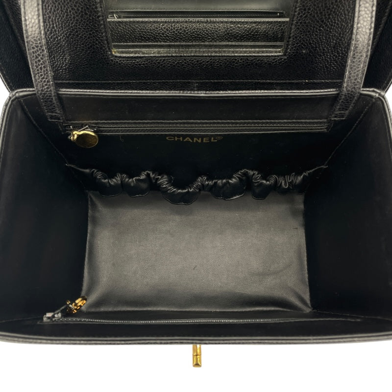 シャネル CHANEL バニティショルダー 3番台 ブラック　GD金具 キャビアスキン レディース ショルダーバッグ