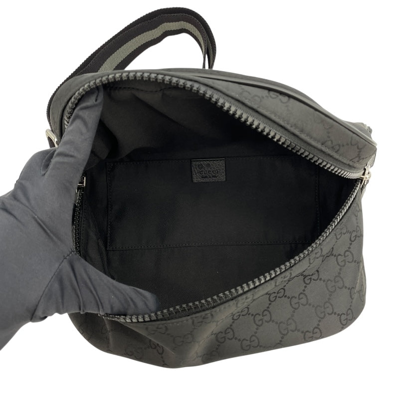 極美品　GUCCI グッチ　ボディバッグ　シマ　ナイロン　レザー　449182 グッチ GUCCI GGナイロンバムバッグ 449182 ブラック GGナイロン
