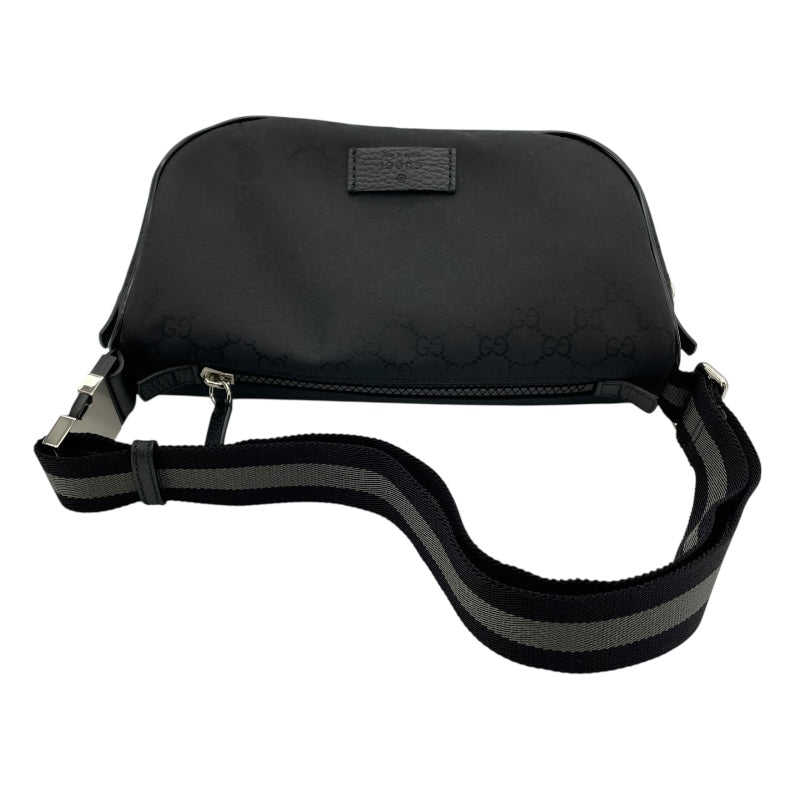 極美品　GUCCI グッチ　ボディバッグ　シマ　ナイロン　レザー　449182 グッチ GUCCI GGナイロンバムバッグ 449182 ブラック GGナイロン