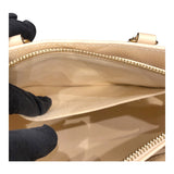 ルイ・ヴィトン LOUIS VUITTON オンザゴーEW M23698 ホワイト モノグラムアンプラント レディース ハンドバッグ