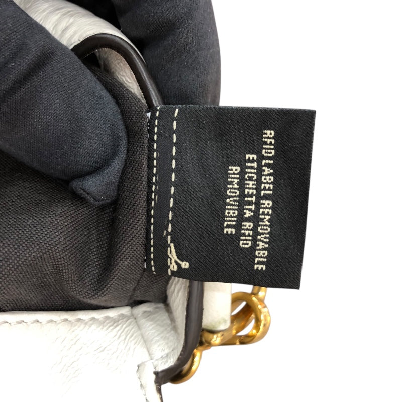 フェンディ FENDI バゲット･スモール 8BS017 ホワイト/ゴールド金具 レザー レディース ショルダーバッグ