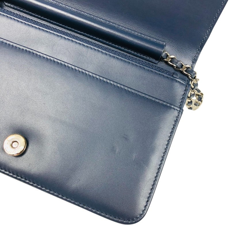 シャネル CHANEL カメリア チェーンウォレット ネイビー シルバー金具 ラムスキン レディース ショルダーバッグ