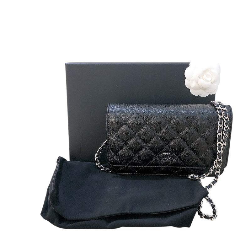 シャネル CHANEL マトラッセ チェーンウォレット AP0250 ランダムシリアル ブラック シルバー金具 キャビアスキン レディース ショルダーバッグ