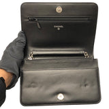 シャネル CHANEL ボーイシャネル Vステッチチェーンウォレット A80287 ブラック/シルバー金具 キャビアスキン レディース ウォレットチェーン