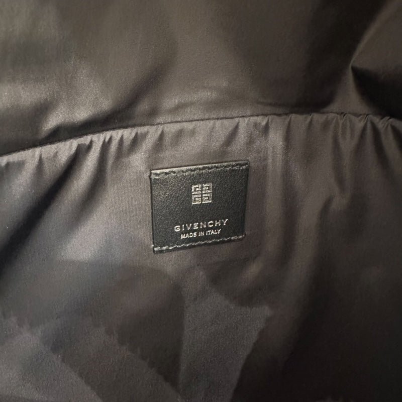 ジバンシィ GIVENCHY Gトレック　バックパック BK50BSK1RG ブラック ナイロン メンズ リュック・デイパック