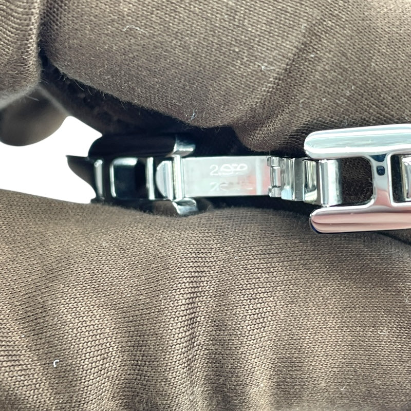 グッチ GUCCI バングルウォッチ ピンクシェル 1400L ピンクシェル SS クオーツ レディース 腕時計
