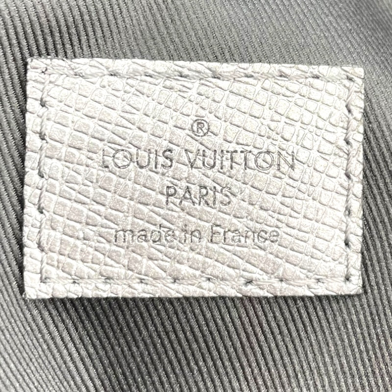 ルイ・ヴィトン LOUIS VUITTON ディスカバリーバッグパック M30835 シルバー タイガラマ メンズ リュック・デイパック