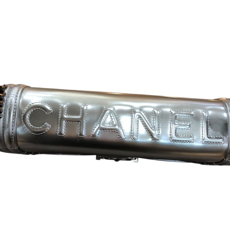 シャネル CHANEL ボーイシャネル25 A67086 シルバー SV金具 エナメル ユニセックス ショルダーバッグ