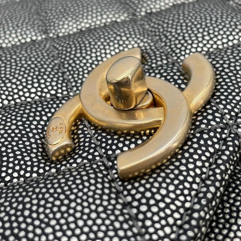シャネル CHANEL ココハンドル29 A92991 28番台 シルバー GD金具 キャビアスキン レディース ショルダーバッグ