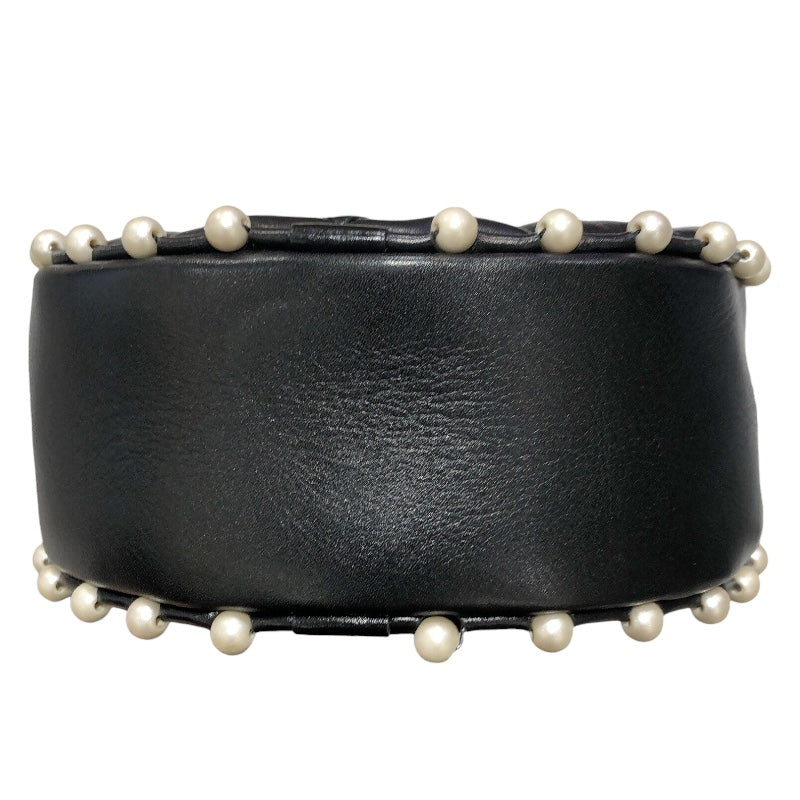 シャネル CHANEL ミニラウンドチェーン ブラック/ゴールド金具 ラム･フェイクパール レディース ショルダーバッグ