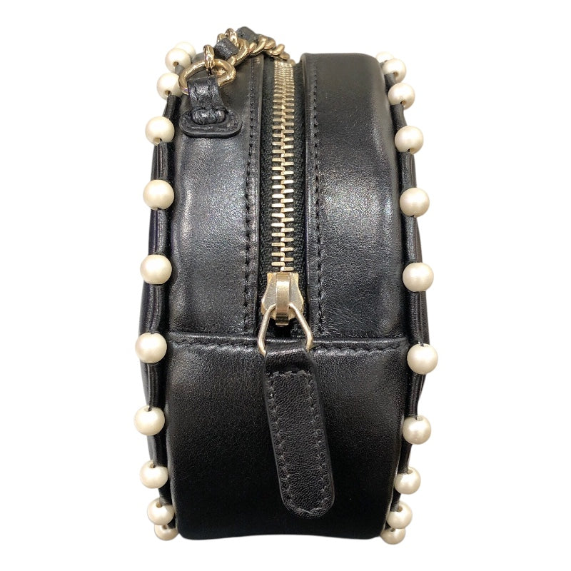 シャネル CHANEL ミニラウンドチェーン ブラック/ゴールド金具 ラム･フェイクパール レディース ショルダーバッグ