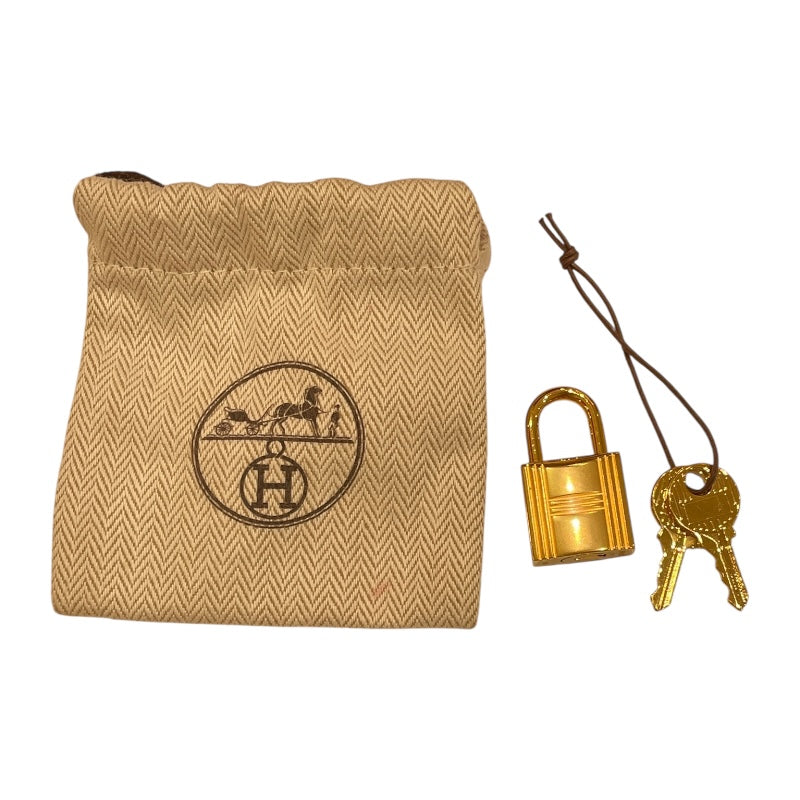 エルメス HERMES ピコタンロックPM C刻印　 ルージュカザック・ゴールド金具 トリヨン レディース ハンドバッグ