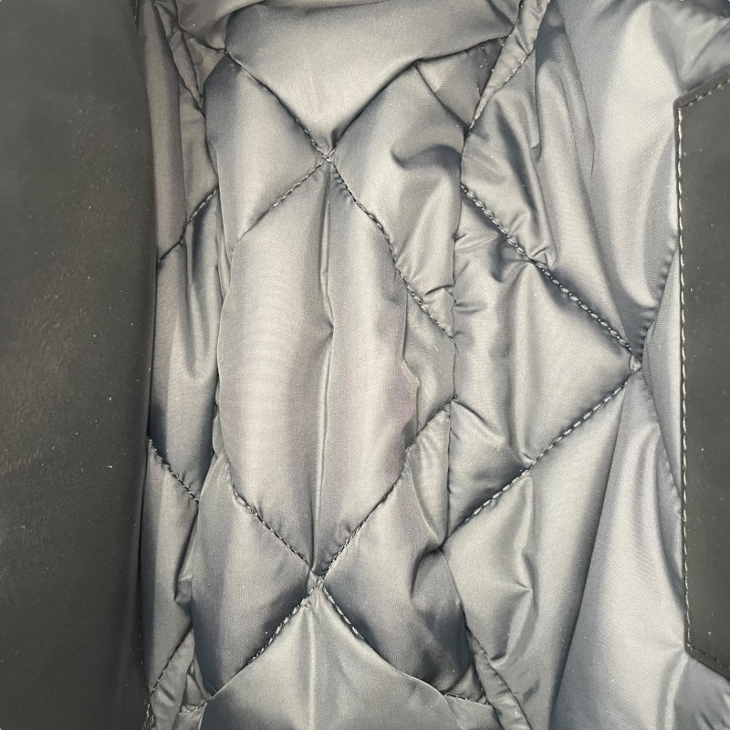 シャネル CHANEL ラージホーボー AS4698 ブラック ホワイト GD金具 ナイロン レディース ショルダーバッグ