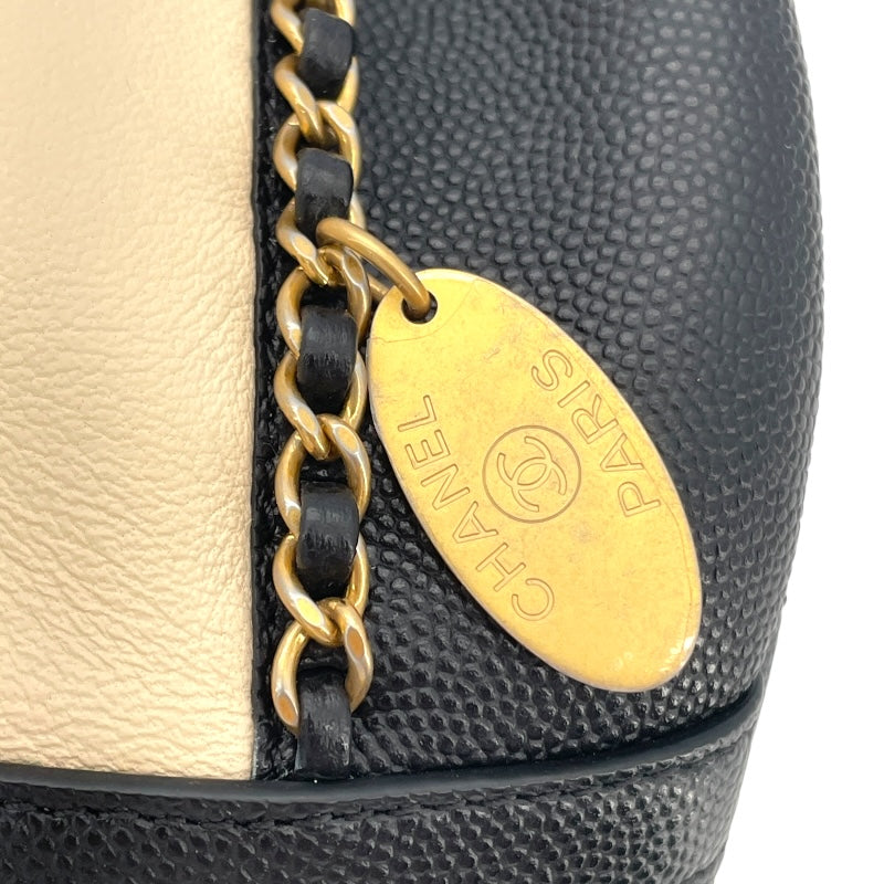 シャネル CHANEL 巾着ショルダー 27番台 ベージュ GD金具 カーフ レディース ショルダーバッグ
