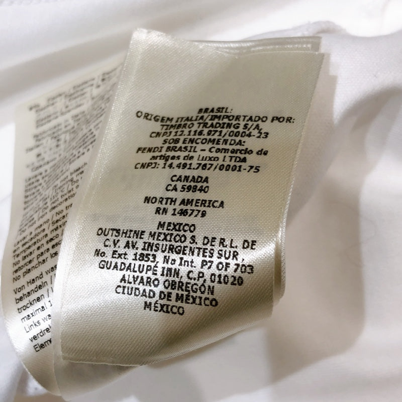 フェンディ FENDI ×FRAGMENT フロントロゴ半袖Tシャツ　2023 FY1144 ホワイト コットン メンズ 半袖Ｔシャツ