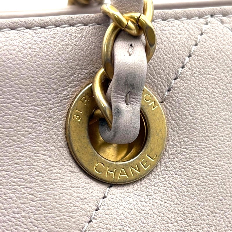 シャネル CHANEL チェーンショルダーバッグ AS2750 ライトピンク ゴールド金具 カーフ レディース ショルダーバッグ