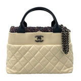 シャネル CHANEL マトラッセ ツイードフラップ ハンドバッグ A93270 22番台 ホワイト ネイビー ラムスキン ツイード レディース ハンドバッグ