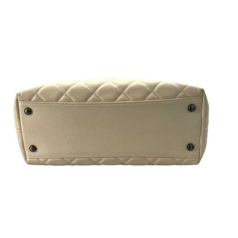 シャネル CHANEL マトラッセ ツイードフラップ ハンドバッグ A93270 22番台 ホワイト ネイビー ラムスキン ツイード レディース ハンドバッグ