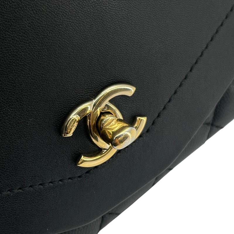 シャネル CHANEL スモールフラップショルダーバッグ 27番台 ブラック GD金具 カーフ/キャビアスキン レディース ショルダーバッグ