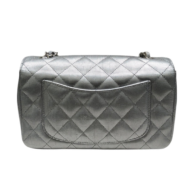 シャネル CHANEL ミニマトラッセ20 A69900 シルバー　シルバー金具 レザー レディース ショルダーバッグ