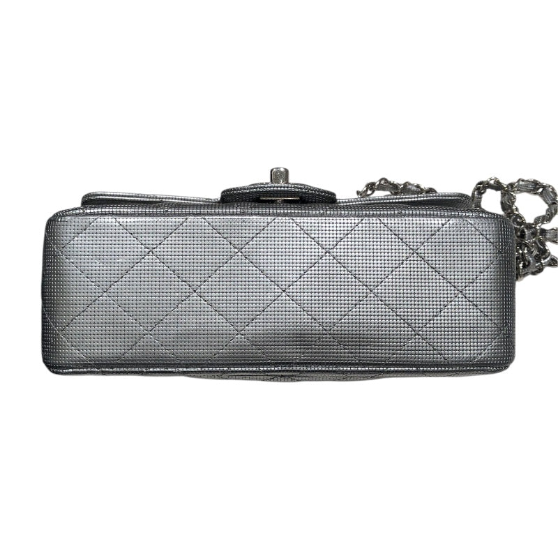シャネル CHANEL ミニマトラッセ20 A69900 シルバー　シルバー金具 レザー レディース ショルダーバッグ