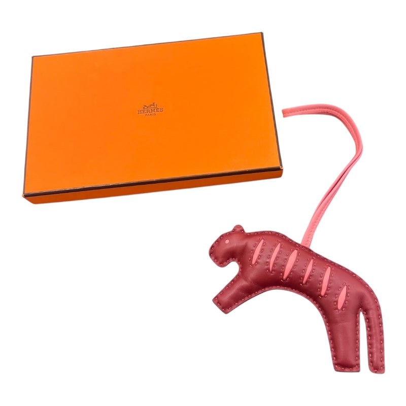 エルメス HERMES ルール―チャーム ルージュアッシュ・ローズアザレ アニョーミロ ユニセックス チャーム