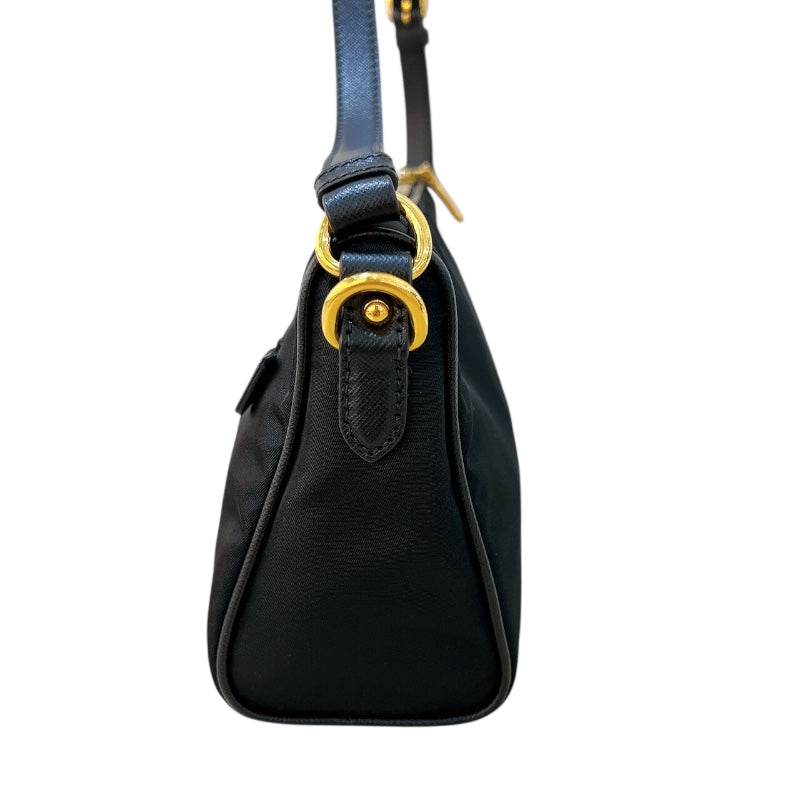 プラダ PRADA ナイロン セミショルダーバッグ ブラック ナイロン レディース ショルダーバッグ