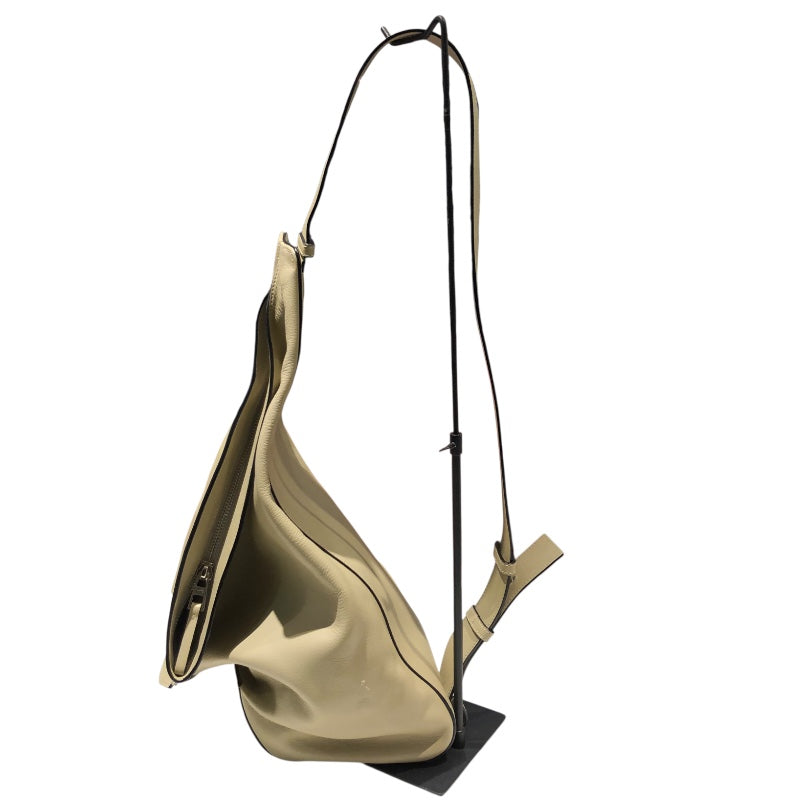 ロエベ LOEWE アントンスリングバック サンド カーフ メンズ ショルダーバッグ