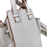 ロエベ LOEWE ハンモック ドローストリングスバッグ ミニ アイボリー カーフ レディース ショルダーバッグ
