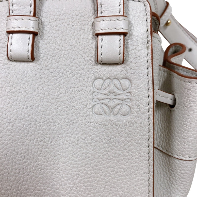 ロエベ LOEWE ハンモック ドローストリングスバッグ ミニ アイボリー カーフ レディース ショルダーバッグ