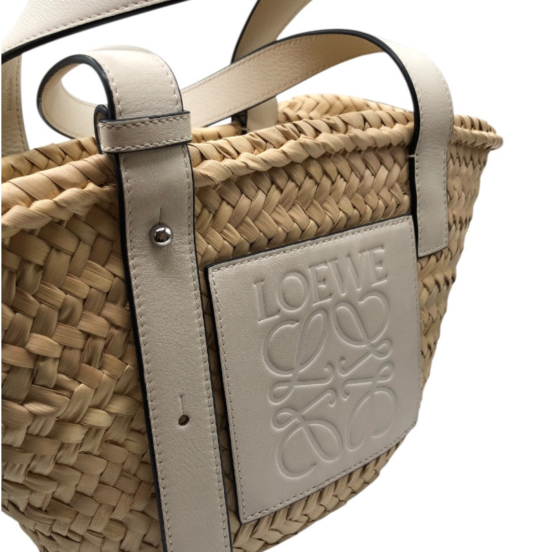 ロエベ LOEWE バケット スモール a223s93x04 ナチュラル・ホワイト パームリーフ・カーフ レディース ハンドバッグ