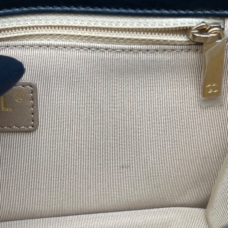 シャネル CHANEL バイアスステッチ フラップバッグ ブラック ゴールド金具 ラムスキン レディース ショルダーバッグ