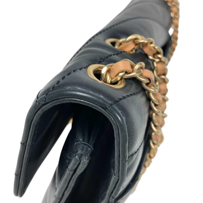 シャネル CHANEL バイアスステッチ フラップバッグ ブラック ゴールド金具 ラムスキン レディース ショルダーバッグ