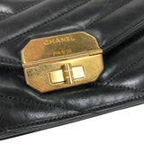 シャネル CHANEL バイアスステッチ フラップバッグ ブラック ゴールド金具 ラムスキン レディース ショルダーバッグ