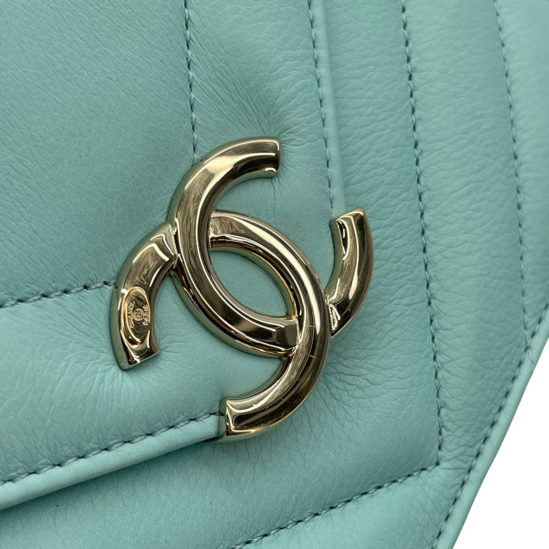 シャネル CHANEL Vステッチスモールフラップバッグ 27番台 ライトブルー GD金具 ラム レディース ショルダーバッグ