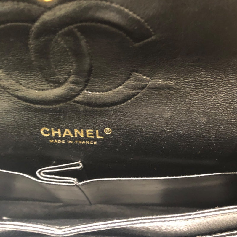 シャネル CHANEL マトラッセ25 A01112 ブラック　ゴールド金具 キャビア レディース ショルダーバッグ