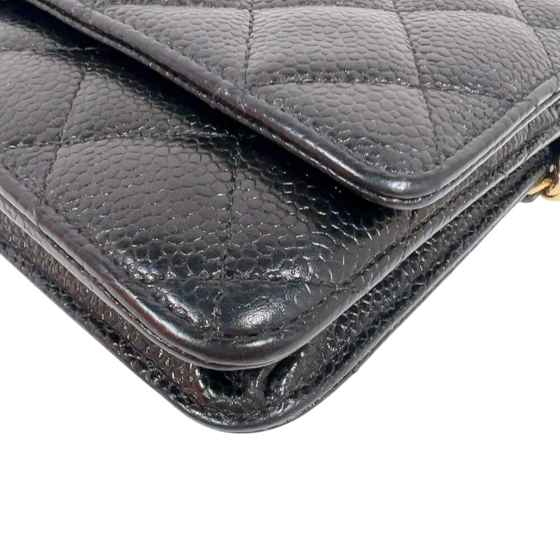 シャネル CHANEL マトラッセチェーンウォレット A33814 ブラック　ゴールド金具 キャビアスキン レディース 長財布
