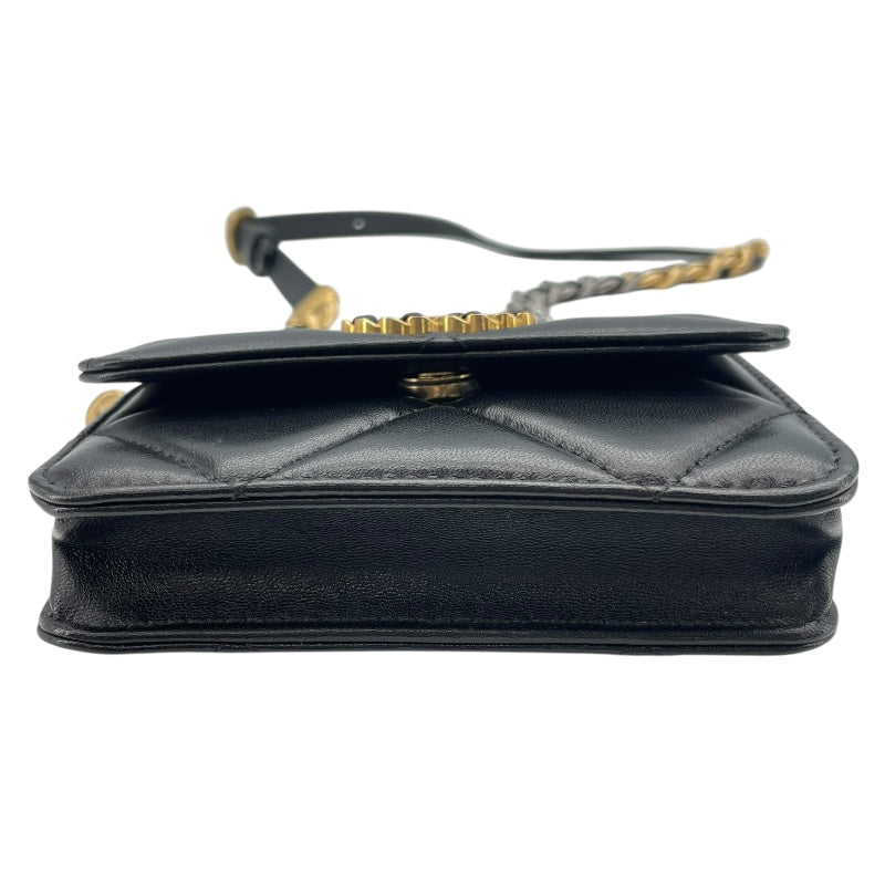 シャネル CHANEL CHANEL19 チェーンウエストバッグ ブラック　GDxSV金具 ラムスキン レディース ショルダーバッグ