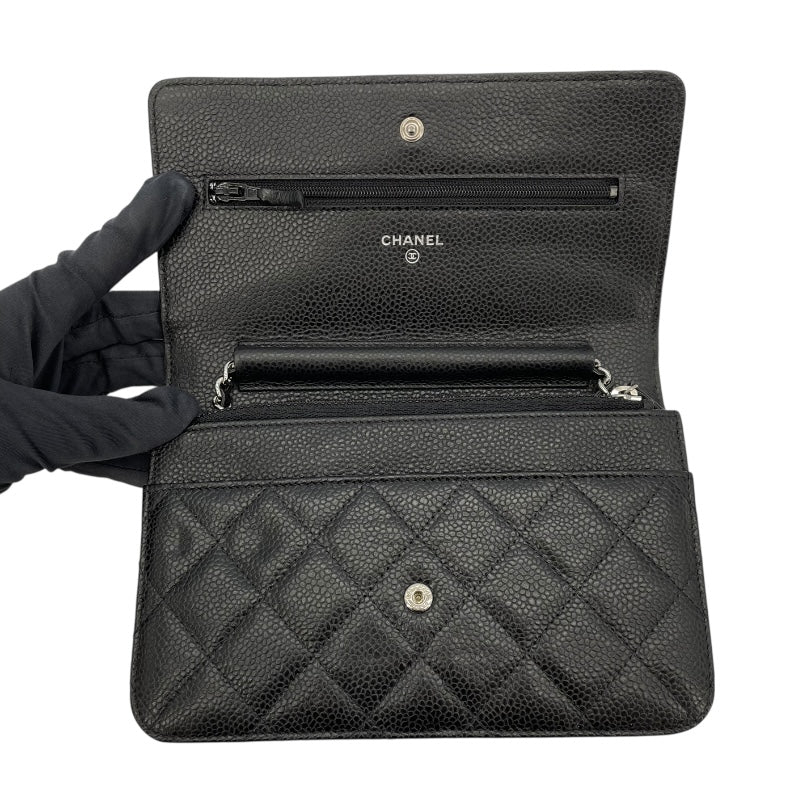シャネル CHANEL マトラッセチェーンウォレット A33814 27番台 ブラック SV金具 キャビアスキン レディース ショルダーバッグ