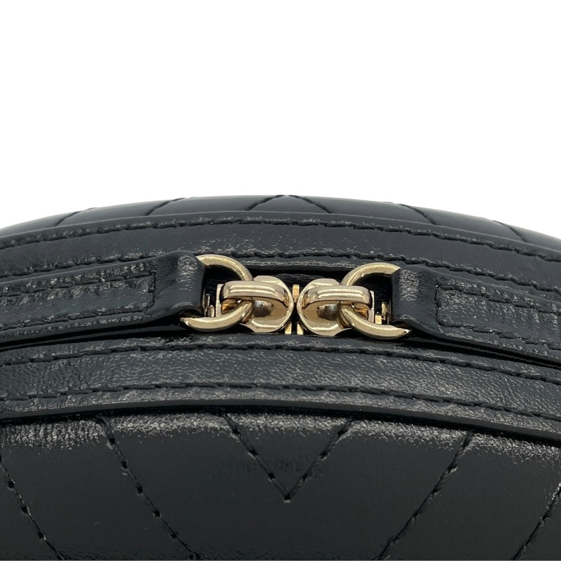 シャネル CHANEL Vステッチラウンドチェーンショルダーバッグ AS0204 27番台 ブラック GD金具 レザー レディース ショルダーバッグ