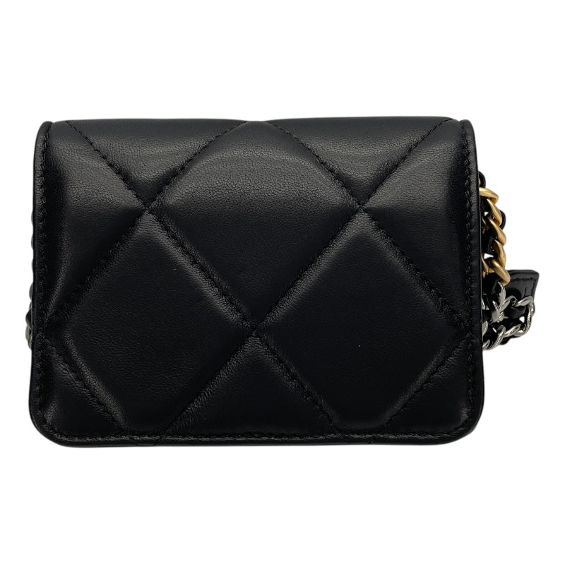 シャネル CHANEL CHANEL19　チェーンクラッチバッグ AP2522 31番台 ブラック GD・SV金具 ラムスキン レディース クラッチバッグ